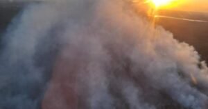 Wildfire that forced northern Saskatchewan residents out calmer, but still raging Wildfire that forced northern Saskatchewan residents out calmer, but still raging