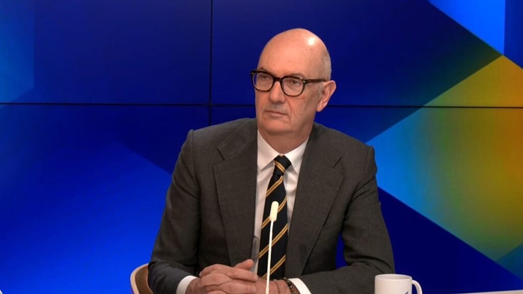 Video. French economy minister on Spain’s debt proposal: ‘It’s interesting’ Video. French economy minister on Spain’s debt proposal: ‘It’s interesting’