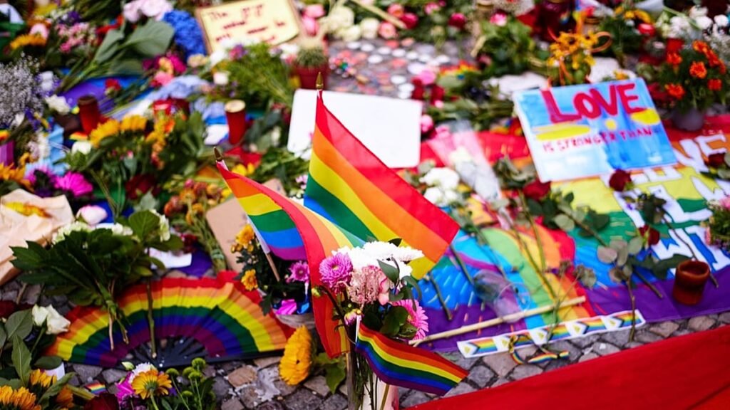 Berliners criticise state response as they mourn deadly Pride attack