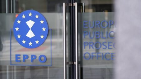 EU dismantles tax evasion network in Greece EU dismantles tax evasion network in Greece