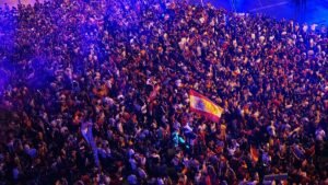 Boy, 13, dies as fountain collapses amid Spain’s World Cup celebration Boy, 13, dies as fountain collapses amid Spain’s World Cup celebration