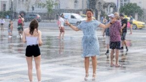 Extreme weather and conscious tourism: How travel is changing in 2026