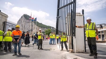 Spanish PM says Gibraltar border removal closes ‘open wound’