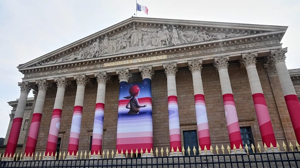 Video. Supporters welcome France’s assisted dying law Video. Supporters welcome France’s assisted dying law