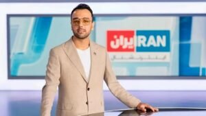 Romanian men jailed over London stabbing of Iranian TV presenter Romanian men jailed over London stabbing of Iranian TV presenter