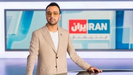 Romanian men jailed over London stabbing of Iranian TV presenter
