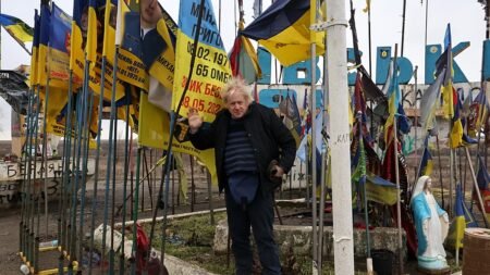 Russian claims that Boris Johnson sabotaged Ukraine deal resurface