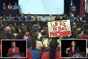 Furious Boyle Heights residents clash with Karen Bass over response to warehouse fire: ‘Who can yell the loudest’ Furious Boyle Heights residents clash with Karen Bass over response to warehouse fire: ‘Who can yell the loudest’