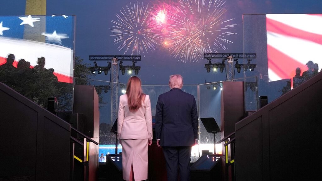 Trump kicks off Fourth of July weekend with symbolic salute to America’s legacy Trump kicks off Fourth of July weekend with symbolic salute to America’s legacy