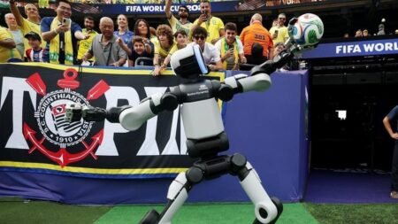 Hyundai Motor brings Boston Dynamics’ Atlas humanoid robot to FIFA World Cup in groundbreaking activation Hyundai Motor brings Boston Dynamics’ Atlas humanoid robot to FIFA World Cup in groundbreaking activation
