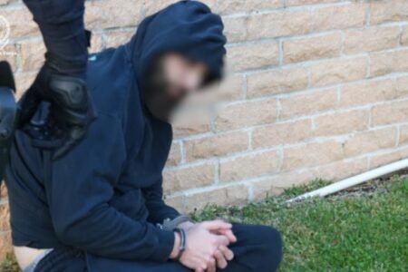 NSW Police arrest man with links to organised crime over alleged child grooming