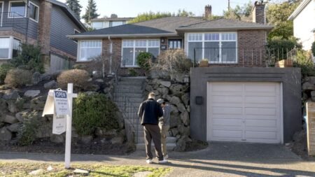Housing affordability to improve as home price growth cools, Realtor.com forecasts Housing affordability to improve as home price growth cools, Realtor.com forecasts