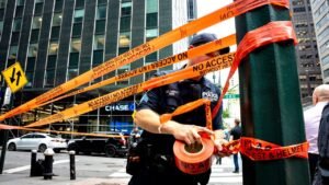Manhattan building stabilized, some evacuations lifted after collapse feared Manhattan building stabilized, some evacuations lifted after collapse feared