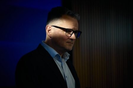 Telstra white-knuckles its outage crisis with CEO Vicki Brady in the wind Telstra white-knuckles its outage crisis with CEO Vicki Brady in the wind
