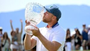 American Century Championship brings celebrities to the golf course for a star-studded tournament