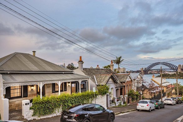 Is the Sydney house price boom over? Is the Sydney house price boom over?