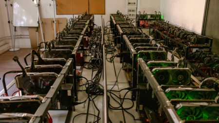 Federal prosecutors to drop charges against alleged mastermind of 2 million crypto Ponzi scheme Federal prosecutors to drop charges against alleged mastermind of 2 million crypto Ponzi scheme