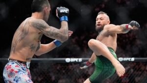 Conor McGregor’s long-awaited Octagon return cut short by apparent knee injury seconds into UFC 329 Conor McGregor’s long-awaited Octagon return cut short by apparent knee injury seconds into UFC 329