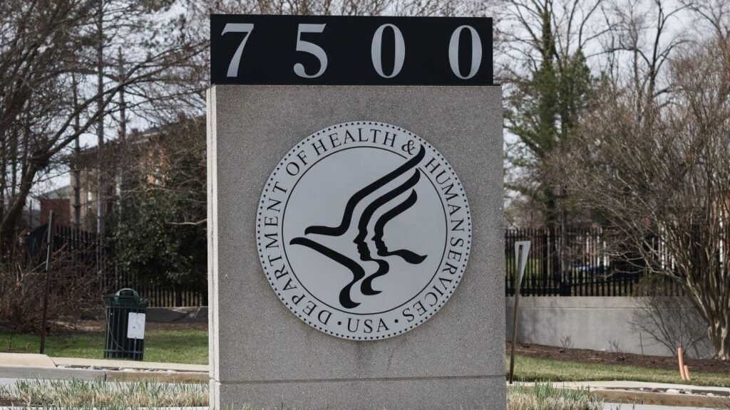 Obamacare exchange flaw exposed Americans to unexpected health plan switches, watchdog finds