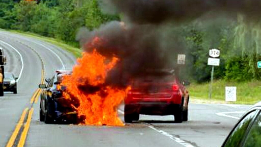 NY police car catches fire, troopers injured in 3-car collision NY police car catches fire, troopers injured in 3-car collision