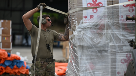 US troops unload China’s only known aid flight to earthquake-ravaged Venezuela as Americans surge relief
