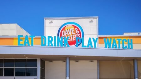 Dave & Buster’s moves further into nightlife with nationwide rave series Dave & Buster’s moves further into nightlife with nationwide rave series