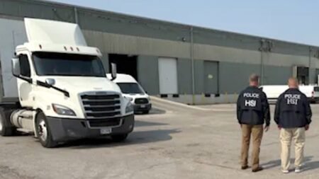 Trump admin investigating 75 truck driver schools for fraud, helping non-citizens get licenses Trump admin investigating 75 truck driver schools for fraud, helping non-citizens get licenses