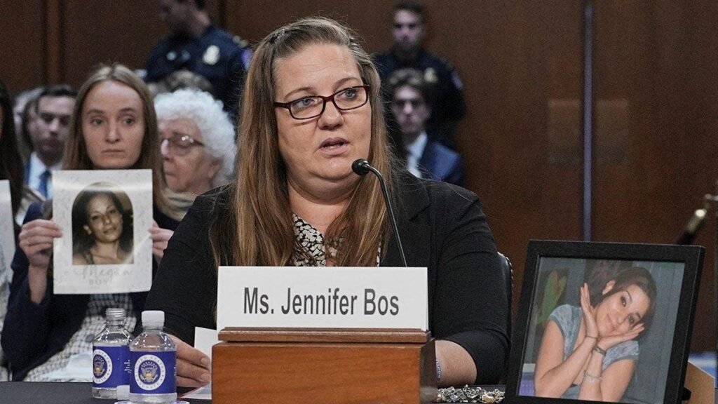 Democrat scrambles to meet Angel Mom after she blasts lawmakers to their faces for ignoring families’ pleas Democrat scrambles to meet Angel Mom after she blasts lawmakers to their faces for ignoring families’ pleas