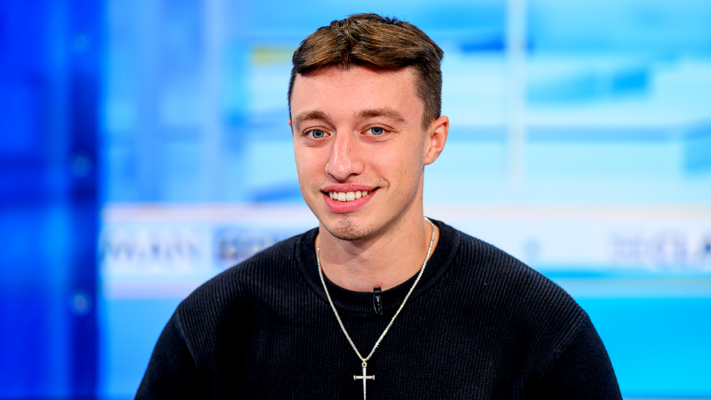 Young millionaire reveals the wealth-building lessons he learned from billionaires Young millionaire reveals the wealth-building lessons he learned from billionaires
