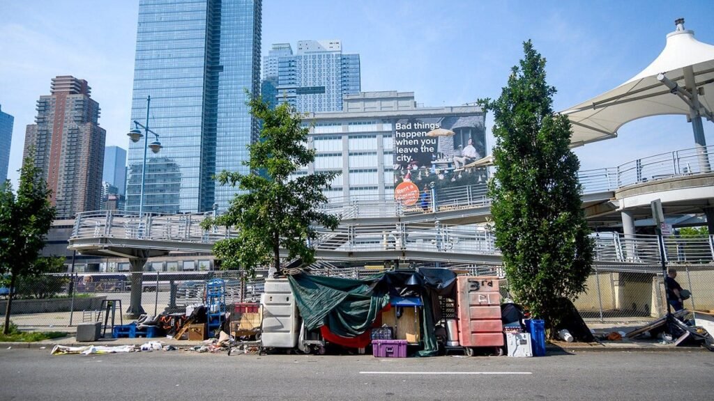 SEE IT: Massive NYC homeless encampment fuels backlash against Mamdani SEE IT: Massive NYC homeless encampment fuels backlash against Mamdani