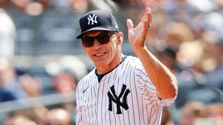 Joe Girardi, Shane Victorino to manage top high school baseball talent at Perfect Game All-American Classic Joe Girardi, Shane Victorino to manage top high school baseball talent at Perfect Game All-American Classic