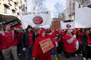 Principals reject plan to cut teacher hours in revised pay deal