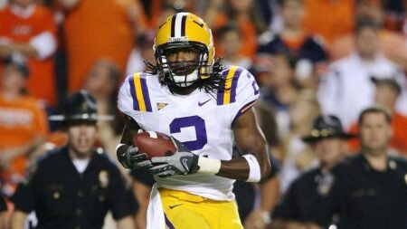 Former LSU star Demetrius Byrd arrested after allegedly pulling knife on bus: ‘Who wants to die?’