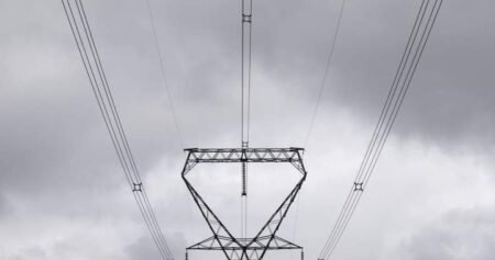 West Kelowna council officially opposes overhead BC Hydro transmission lines