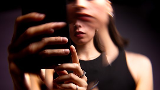 In the age of distraction can trainng our cognitive endurance help?