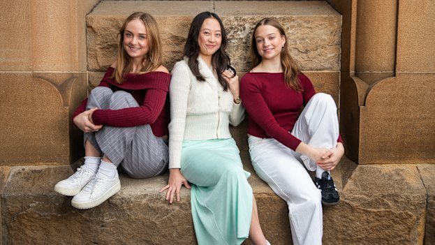 Makayla Lawrence, Yuuki Hiwatashi and Julia Bickell.