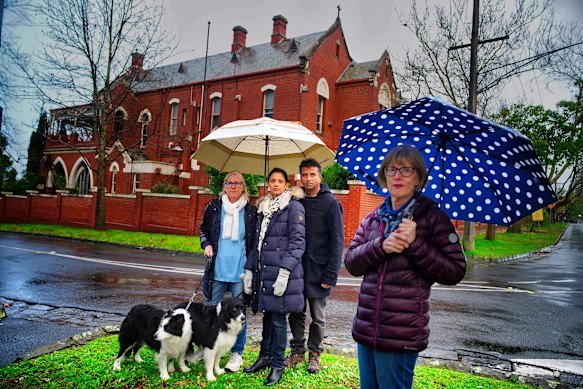 Sally Forrester, Shweta & Manish Rastogi and Rhonda Liu in Surrey Hills.