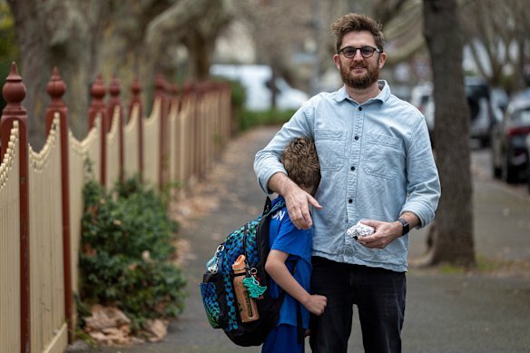 Port Melbourne Primary School dad Will Nash said teachers had his full support.