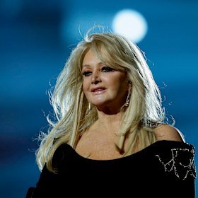 Singer Bonnie Tyler