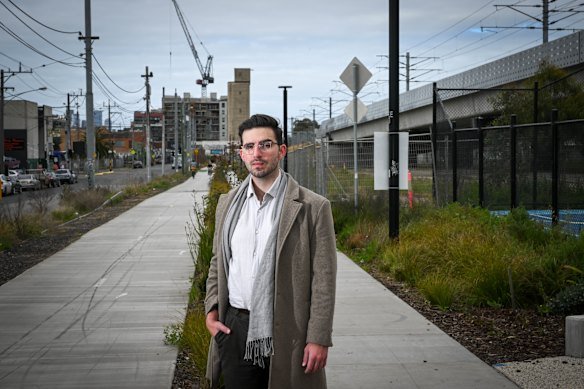 Jonathan O’Brien, leader of Melbourne YIMBYs at Moreland station.