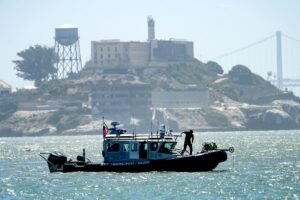 Search ends for 3 missing after deadly San Francisco Bay boat accident Search ends for 3 missing after deadly San Francisco Bay boat accident