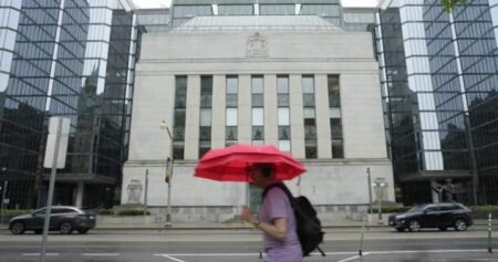 Bank of Canada holds benchmark interest rate at 2.25% Bank of Canada holds benchmark interest rate at 2.25%