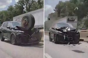 Loose tire flies across Philadelphia highway, pulverizes front end of SUV: wild dashcam Loose tire flies across Philadelphia highway, pulverizes front end of SUV: wild dashcam