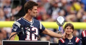 Tom Brady’s Daughter Vivian, 13, Is Mom Gisele Bundchen’s Twin in World Cup Photos Tom Brady’s Daughter Vivian, 13, Is Mom Gisele Bundchen’s Twin in World Cup Photos