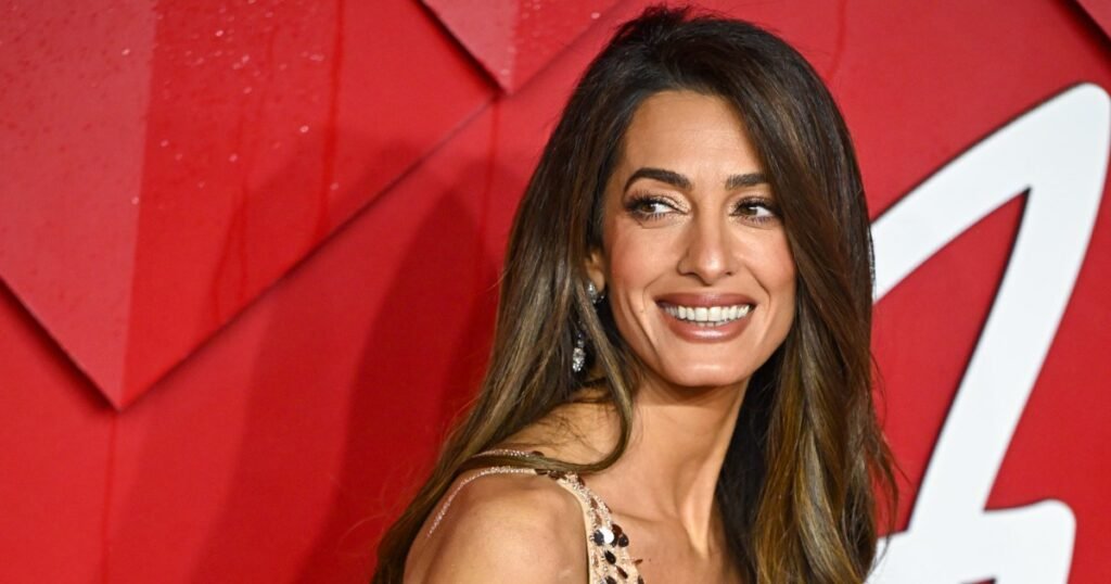 Jet, Set, Go! Amal Clooney Wore the Perfect Airport Jeans — And They’re Not Skinnies Jet, Set, Go! Amal Clooney Wore the Perfect Airport Jeans — And They’re Not Skinnies