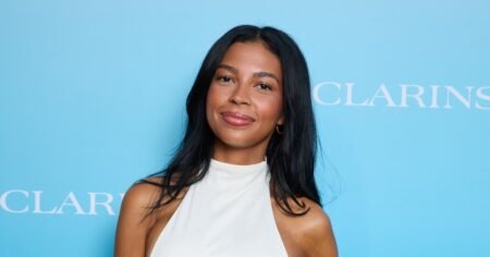 Secret Lives of Mormon Wives’ Layla Taylor Teases New Romance After Coming Out as Bi Secret Lives of Mormon Wives’ Layla Taylor Teases New Romance After Coming Out as Bi