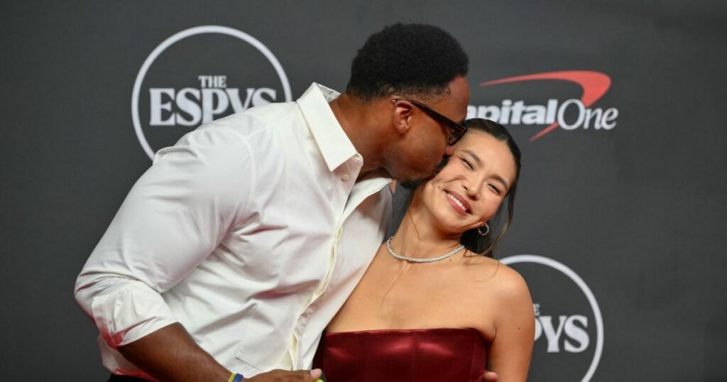 Olympic Snowboarder Chloe Kim and NFL Star Myles Garrett’s Complete Relationship Timeline Olympic Snowboarder Chloe Kim and NFL Star Myles Garrett’s Complete Relationship Timeline