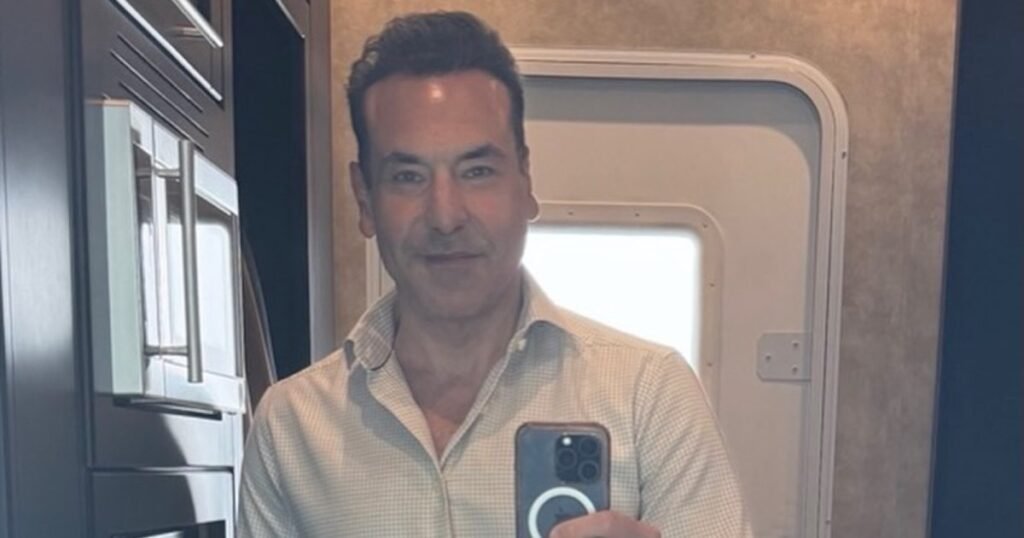 ‘Suits’ Alum Rick Hoffman Breaks Down ‘Intense’ Diet Secrets After Recent Weight Loss