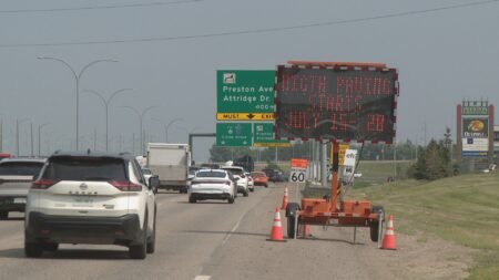 Saskatoon traffic having trouble getting around with construction throughout city Saskatoon traffic having trouble getting around with construction throughout city