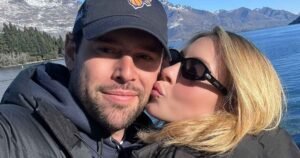 Sydney Sweeney Shares New PDA-Filled Photo With Boyfriend Scooter Braun During New Zealand Getaway Sydney Sweeney Shares New PDA-Filled Photo With Boyfriend Scooter Braun During New Zealand Getaway